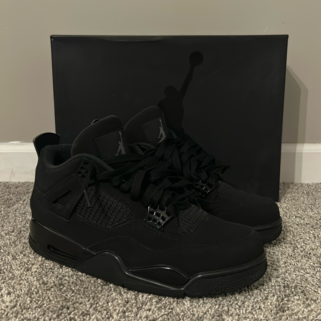 Nike Air Jordan 4 Retro “Black Cat” Sneaker Men Size 8.5us/Eur42 Women Us10/Eu42